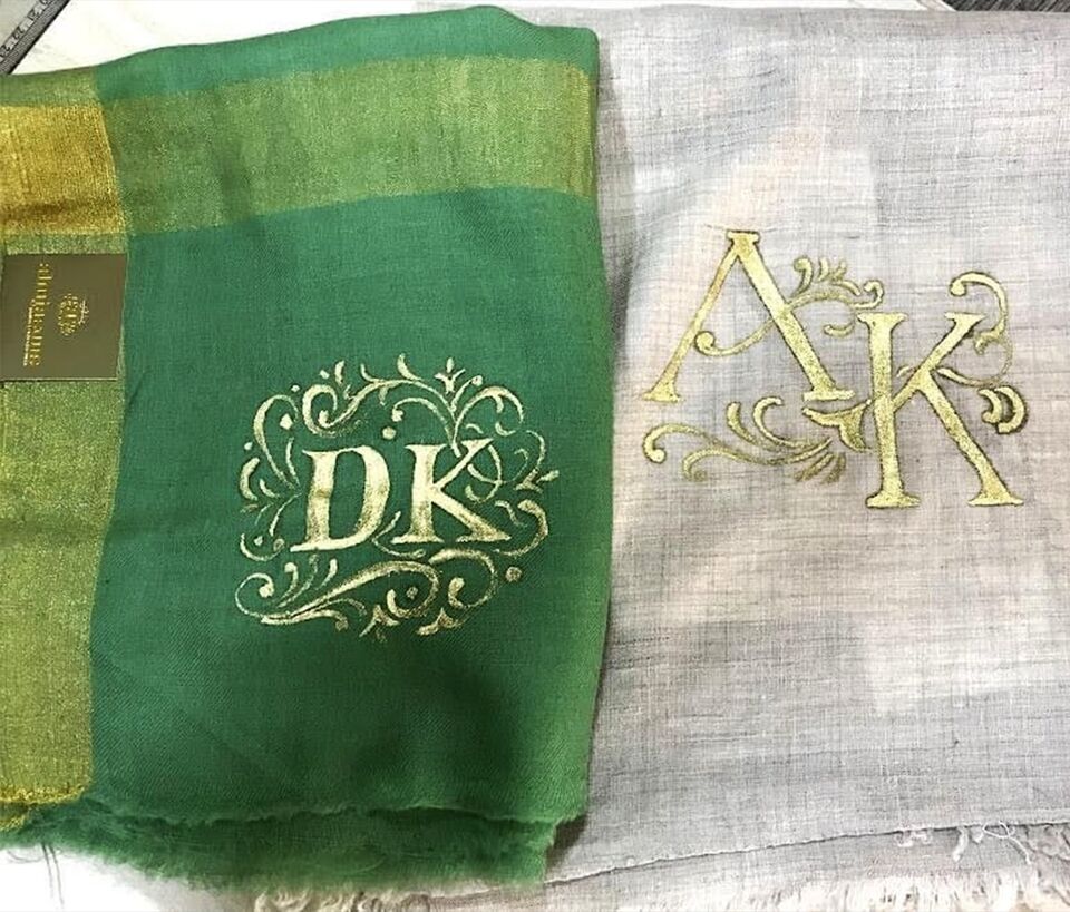 Calligraphy on pashmina shawl